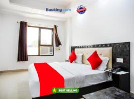 Hotel Raj Ganga Haridwar Near Raja Ji National park Jeep Safari - Excellent Customer Choice- Best Seller，位于哈里瓦的酒店