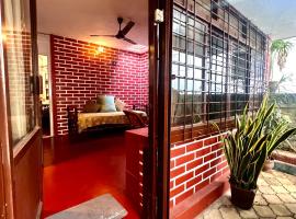 Varma's Brick Home，位于马尼帕尔的酒店