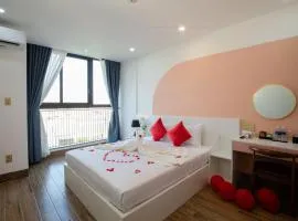 FIRST Studio Hotel Da Nang