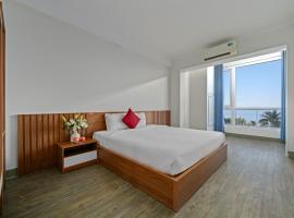 NAMI HOTEL Nha Trang，位于芽庄的酒店