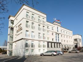 Hotel Iskierka Economy Class，位于梅莱茨的酒店