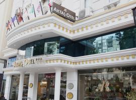 阿克塔什酒店，位于梅尔辛的酒店