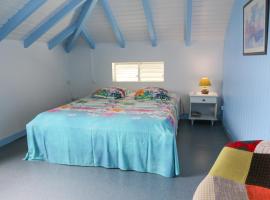 Ixora Paradise Piscine - Vue Mer，位于圣罗斯的酒店