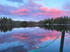 Lake view apartment, Espoo，位于埃斯波的海滩短租房