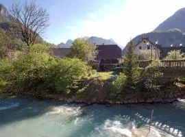 River House Mojstrana