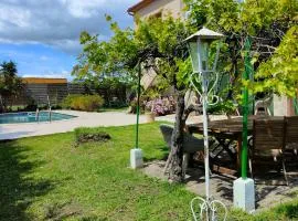 Maison de campagne piscine et jardin privatifs près de la plage