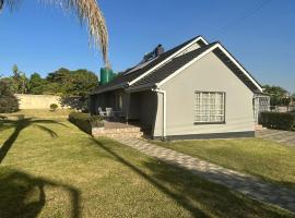 Impeccable 3-Bed House in Harare，位于哈拉雷的乡村别墅