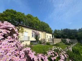 Oak Tree Cottage