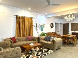 3 BHK entire villa near Medanta hospital