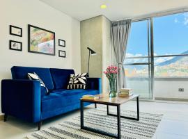 Loft luminoso y moderno con excelentes vistas，位于麦德林的酒店