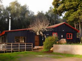 Acogedora casa en la costa de Pelluhue，位于Chanco的度假村