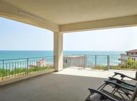 3 Bedroom Cozy Home In Sciacca