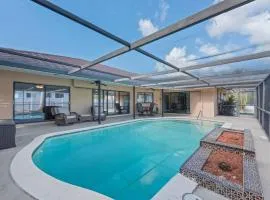 ELEVATED - Large Family Friendly Pool Home