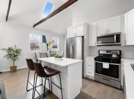 Chicago Treasure 4 Bed Getaway