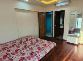 The ten - 2 rooms in 3bhk apartment