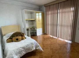 Quarto em Curitiba