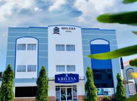 HOTEL KRILESA，位于科尔特斯港的酒店