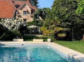 Charmant Studio refait à neuf