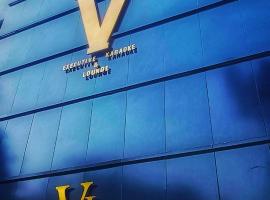 VI Hotel Bandung，位于万隆的酒店