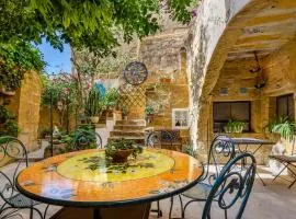 Cosy Cottages in Restored House of Character