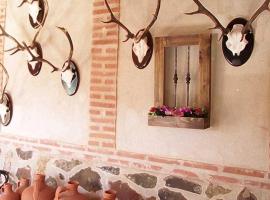 Casas Rural La Vaqueria，位于Noez的酒店