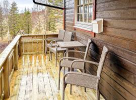 4 person holiday home in Lysøysundet，位于Teksdal的酒店