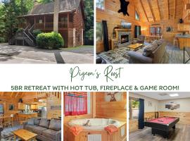 5br Retreat With Hot Tub, Fireplace & Game Room!，位于鸽子谷的别墅