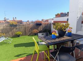 Precioso Dúplex con terraza a 5 minutos playa y 20 minutos de Barcelona，位于滨海普雷米亚的酒店