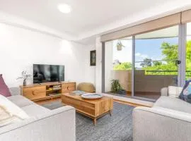 2BR 2BA Apt with Dedicated Workspace and Free parking - Hosted by CanStay
