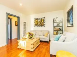 Newly Remodeled 3B2B House
