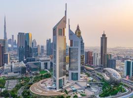 Jumeirah Emirates Towers Dubai，位于迪拜大道购物中心附近的酒店