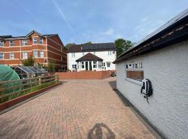 Twyford Homestay B&B，位于兰德林多德威尔斯的酒店