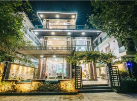 Villa Sao Biển 15 FLC Sầm Sơn，位于岑山的酒店