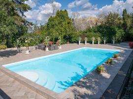 Villa Arzella - 5min from Formula 1, Beautiful pool, 6 people，位于伊莫拉的酒店