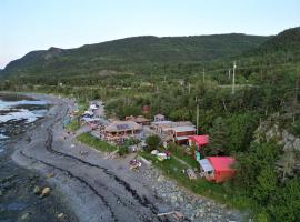 Auberge Festive Sea Shack，位于圣安娜德蒙的酒店