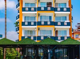DE MARE FAMILY Hotel，位于科纳克勒的酒店