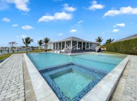 Largest Private Island Home & Pool Villa，位于爱丽丝镇的酒店