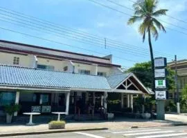 Suítes Delphin pé na areia
