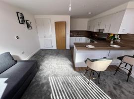 Flat 1 - Luxury Bolton City Centre Apartments，位于博尔顿的酒店