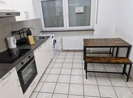 Monteurwohnung Mühlacker - L8 Street，位于米赫拉克尔的酒店