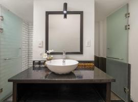 Tique Hotel，位于顺化的酒店