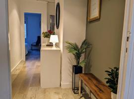 Apartamentos Vernia Ontinyent，位于翁蒂年特的酒店