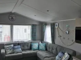 Haven Kent Coast Allhallows sleeps 8