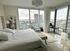 EPIC Suite Brickell Views 10 mins to South Beach