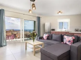 ilios 3 bedroom apartment with sea view in town
