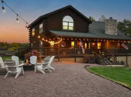 Hot Tub. Pool Table. Game Room. Fire Pit. Pets OK!，位于Edinburg的酒店