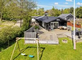 6 person holiday home in Højslev-By Traum
