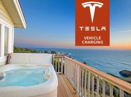 Spectacular Ocean View Penthouse Oceanfront! Hot Tub! Shelter Cove, CA Tesla EV station，位于Shelter Cove的带停车场的酒店