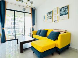 Cozy 2B1R condo Forest City，位于振林山的酒店