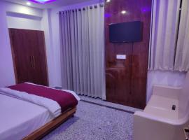 Hotel Diamond & Restaurant，位于Sīkar的酒店